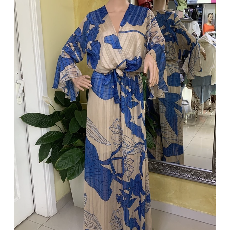 Plava haljina sa cvetnim printom