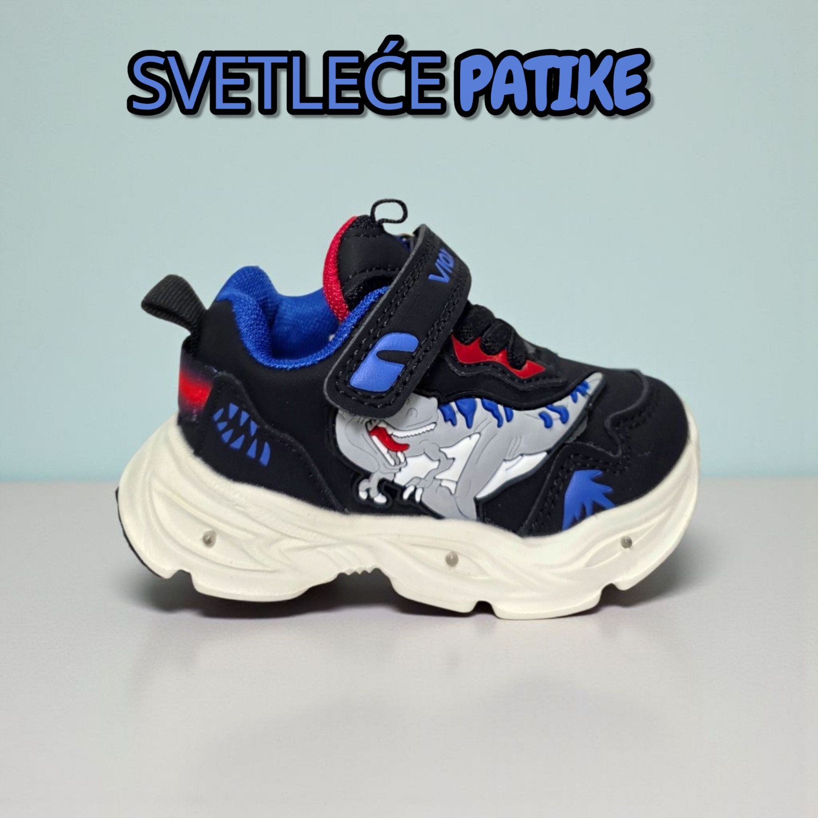 Svetlece patike 030