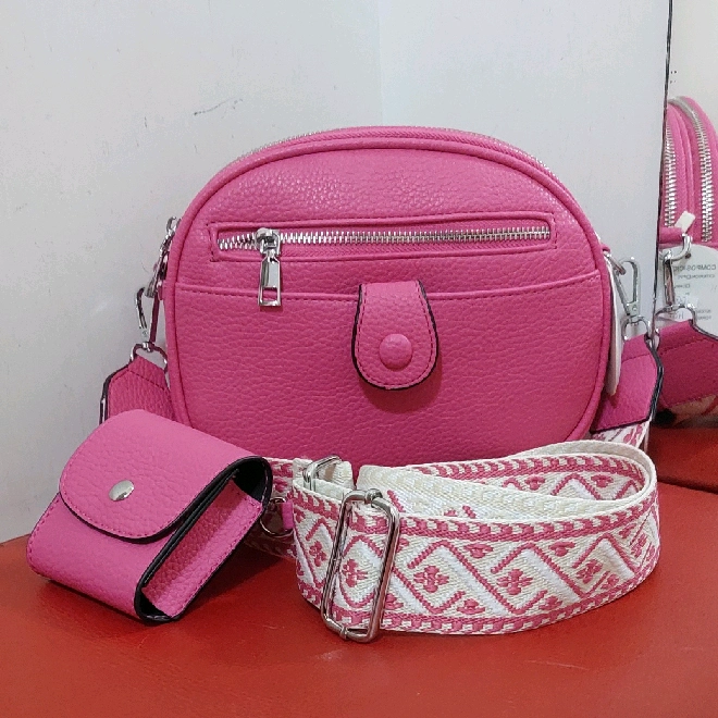 Pink torbica 