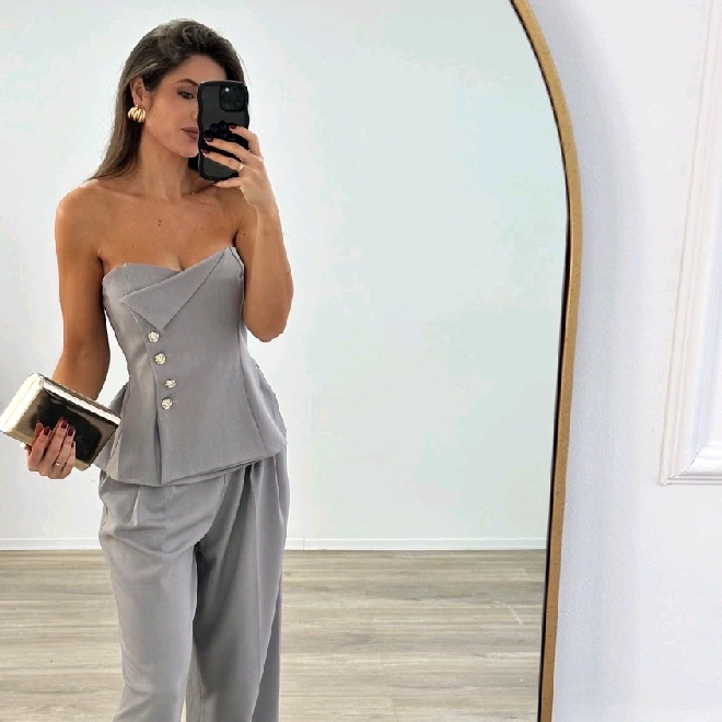komplet top i pantalone 